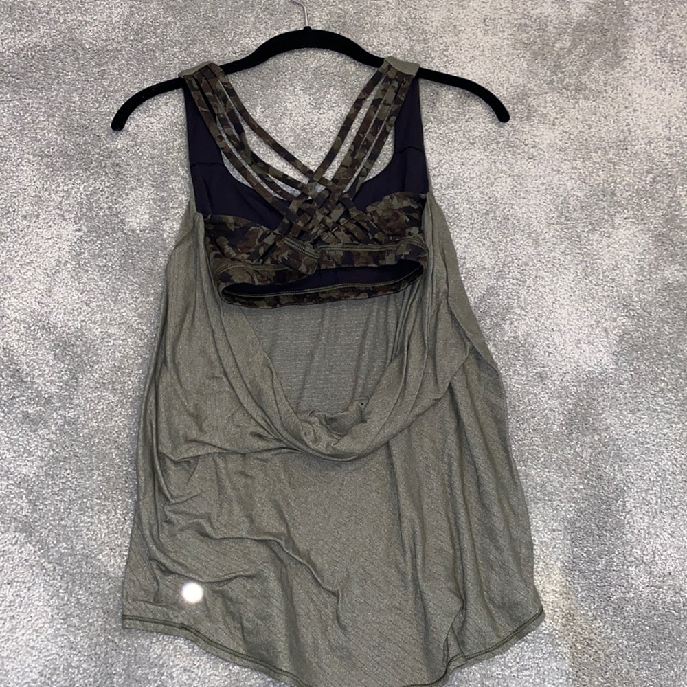 Lululemon sports bra shirt combo